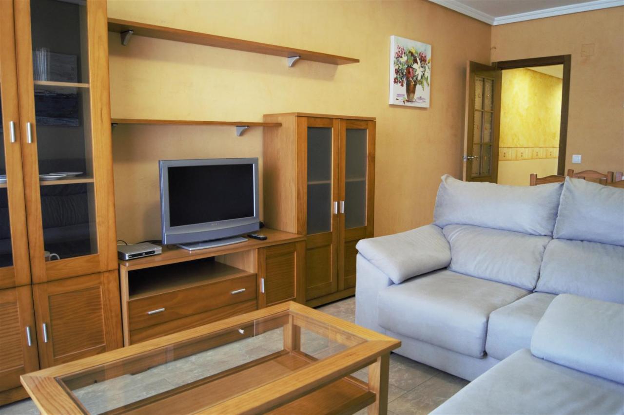 Amplio Piso 8 Mts Mezquita - Wifi - A/C - Parking Cordoba Exterior photo